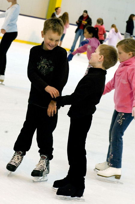 Cockburn Ice Arena - Kawana Tourism 0