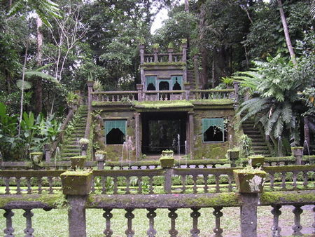 Paronella Park - Kawana Tourism 0