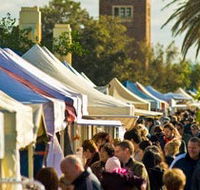 St Kilda Esplanade Market - Kawana Tourism