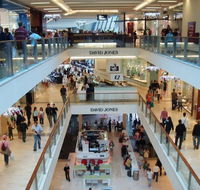 Meadow Heights Shopping Centre - Kawana Tourism