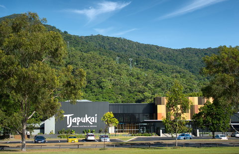 Tjapukai Aboriginal Cultural Park - Kawana Tourism 3