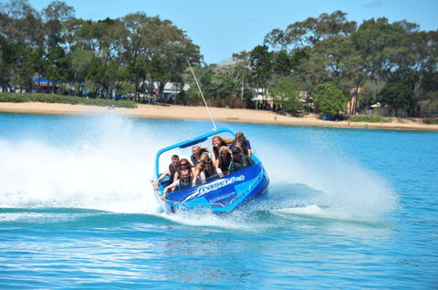 Aquavue Cafe Watersports - Kawana Tourism 11
