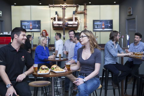 Carlton Brewhouse - Kawana Tourism 6