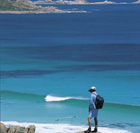 Smiths Beach - Kawana Tourism