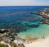 Little Armstrong Bay - Kawana Tourism