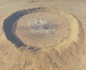 Wolfe Creek Crater National Park - Kawana Tourism 0