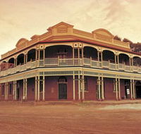 State Hotel - Kawana Tourism