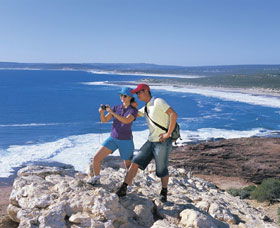 Red Bluff - Kawana Tourism 0