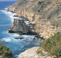 Island Rock and Natural Bridge - Kawana Tourism