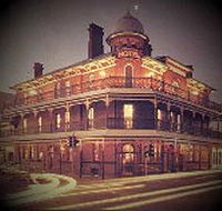 Brass Monkey - Kawana Tourism