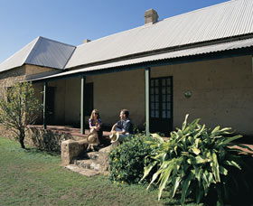 Cliff Grange - Kawana Tourism 0