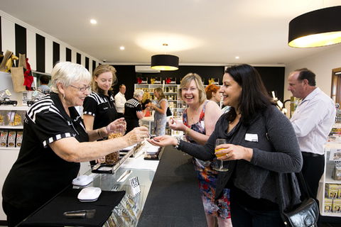 Morish Nuts - Kawana Tourism 0