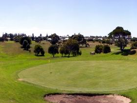 Robe Golf Club - Kawana Tourism 0