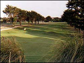 South Lakes Golf Club - Kawana Tourism 0