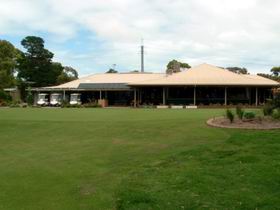 Thaxted Park Golf Club - Kawana Tourism 0