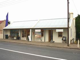 Goolwa Artworx Gallery - Kawana Tourism 0