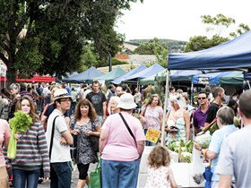 Willunga Farmers' Market - Kawana Tourism 0
