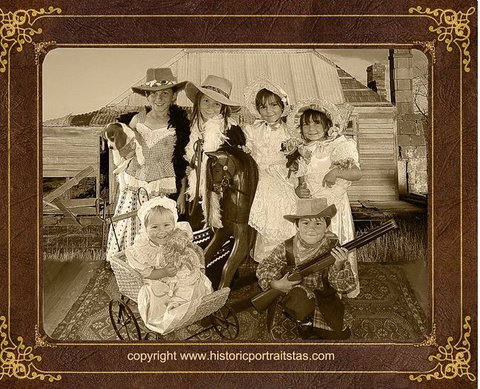 Olde Time Portraits - Kawana Tourism 0