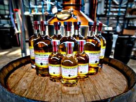 William McHenry And Sons Distillery - Kawana Tourism 0