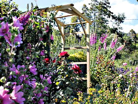Thelma Retreat Garden And Teahouse - Kawana Tourism 0
