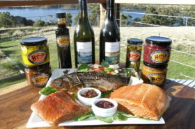 Bruny Island Smokehouse - Kawana Tourism 0