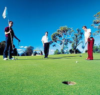 George Town Golf Club - Kawana Tourism