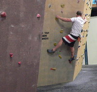 Canberra Indoor Rock Climbing - Kawana Tourism