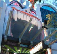 Draculas Haunted House - Kawana Tourism