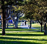 Paradise Point Parklands - Kawana Tourism