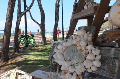 Broadbeach Beachfront Markets - Kawana Tourism 3