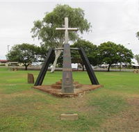 Richmond War Memorial - Kawana Tourism