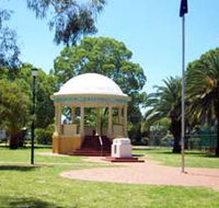 Kingaroy Memorial Park - Kawana Tourism
