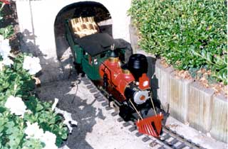 M & K Model Railways - Kawana Tourism 0