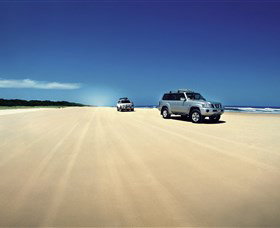 75 Mile Beach - Kawana Tourism 0