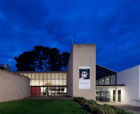 Monash Gallery Of Art - Kawana Tourism 0