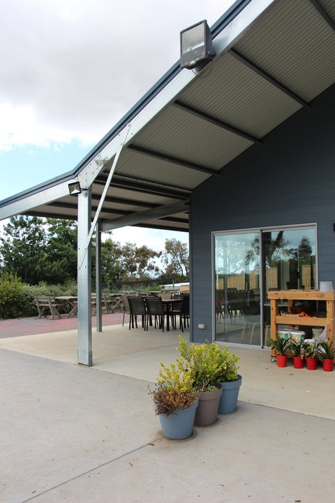 Tuckerberry Hill - Kawana Tourism 10