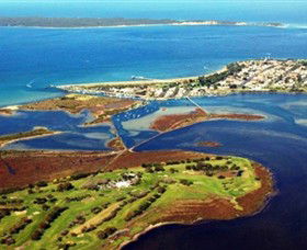 Queenscliff Golf Club - Kawana Tourism 0