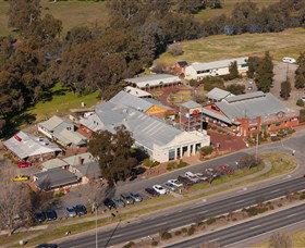 Gateway Village - Kawana Tourism 0