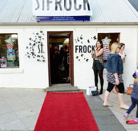 St Frock - Kawana Tourism