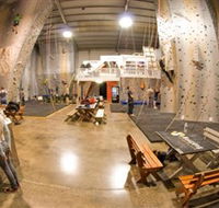 Hangdog Climbing Gym - Kawana Tourism