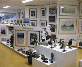 Huskisson Gallery And Picture Framing - Kawana Tourism 0