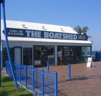 Innes Boatshed - Kawana Tourism