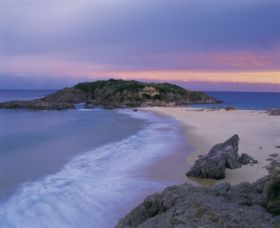 Bournda National Park - Kawana Tourism 0