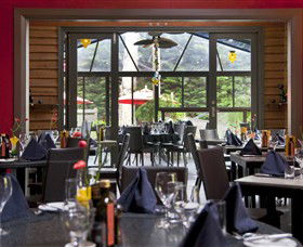 Oakdene Vineyards Restaurant And Cellar Door - Kawana Tourism 2