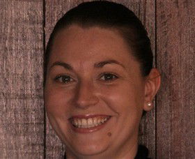 Jones Winery & Vineyard Cafe - Kawana Tourism 1