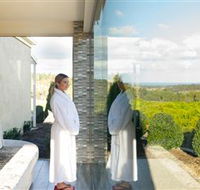 Saltair Day Spa - Kawana Tourism