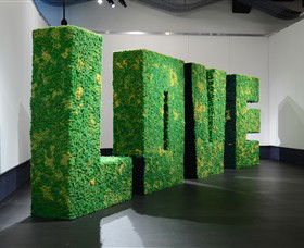 The Gallery At Bayside Arts And Cultural Centre - Kawana Tourism 1