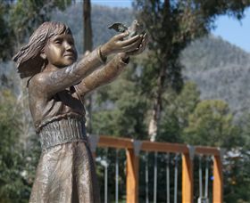 Marysville Kin Playspace - Kawana Tourism 0