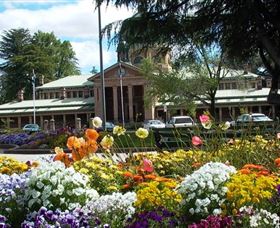 Bathurst Court House - Kawana Tourism 0