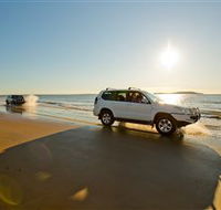 Lilley's Beach - Kawana Tourism